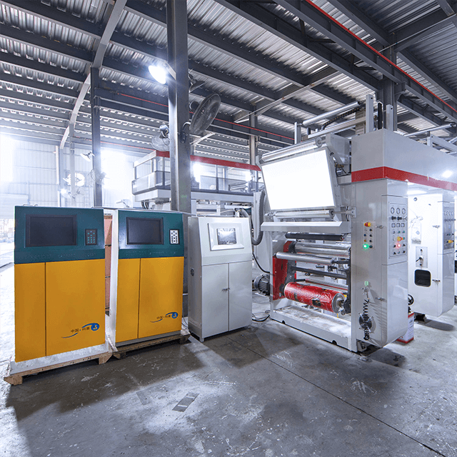 GWASY-B2 Machine d'impression par rotogravure de film plastique à vitesse moyenne à commande par ordinateur à 3 moteurs en 140 mpm